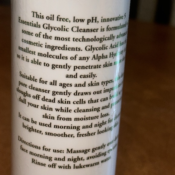 SIGNATURE CLUB A 5 ESSENTIALS Glycolic Cleanser 12 Fl. Oz. New Sealed - Picture 4 of 6